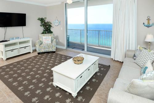 Tidewater Beach Resort - image 7