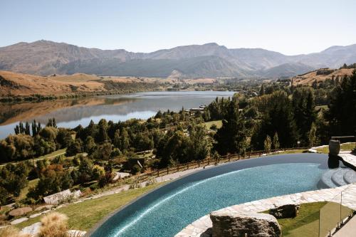 Queenstown Hotels