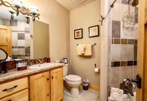 Aspen Leaf Chalet - image 7