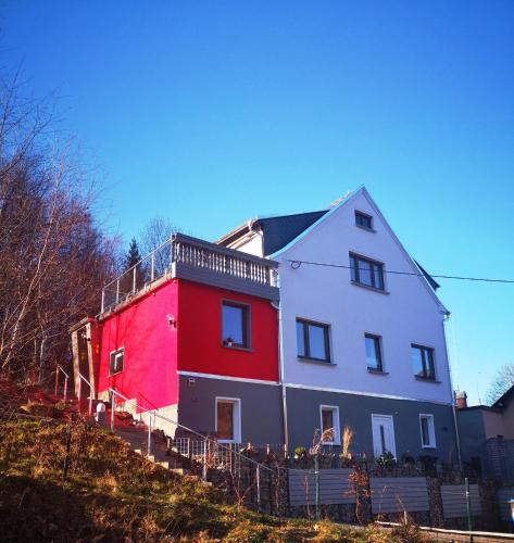 Ferienhaus am Waldbad Brunn