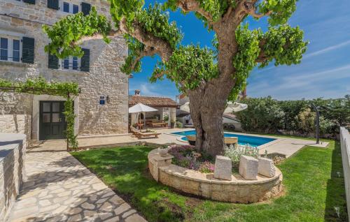 Beautiful Stone House - Villa Parentium with Private Pool