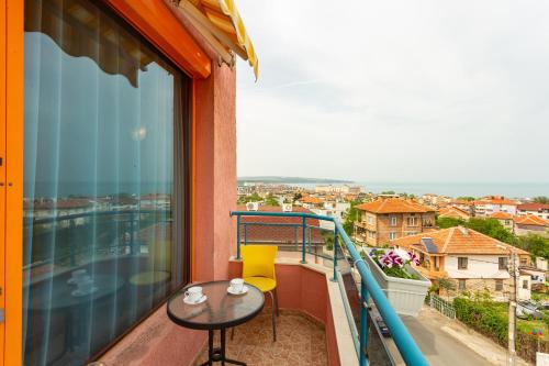 Terraza/balcón, Hotel Jemelly in Obzor