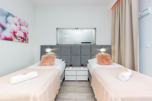 Apartments Warsaw Business Center by Renters - image 6