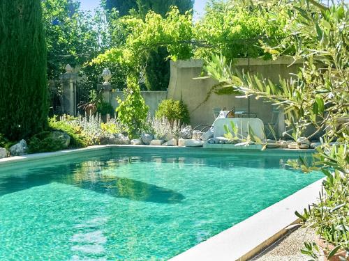 Maison de 2 chambres avec piscine partagee terrasse amenagee et wifi a Oppede - Location saisonnière - Oppède