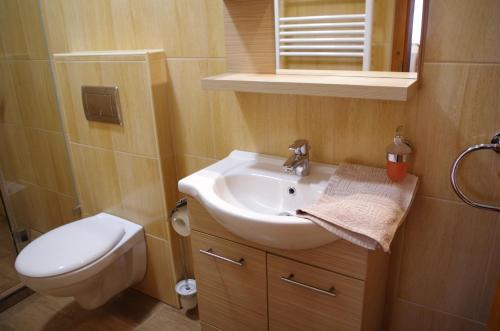 Aranyhal Apartman - main image
