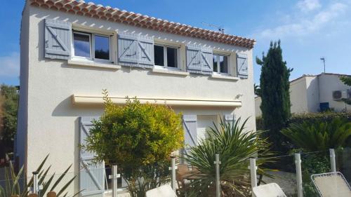 Villa de 4 chambres avec piscine privee jardin clos et wifi a Agde a 1 km de la plage - Location, gîte - Agde