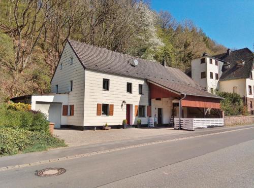 Hotelli välisilme, die rote Ente in Murlenbach