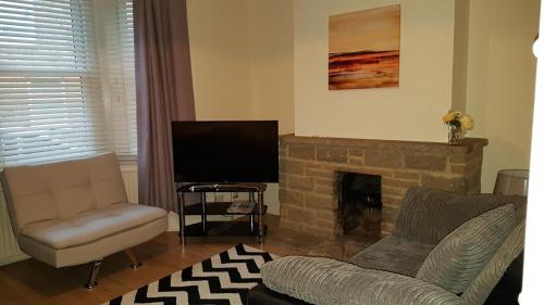 Windsor Centre 3 Bed Terrace House Sleep 6