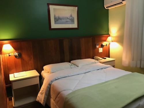 Residencial Pantanal Vila Mariana Located in Vila Mariana, Residencial Pantanal Vila Mariana is a perfect starting point from which to explore Sao Paulo. Offering a variety of facilities and services, the property provides all you nee