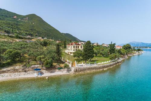 Apkārtne, Villa Filoxenia - by the sea - up to 12 guests in Kato Rodini (Akhaia)