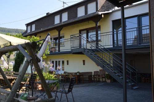 Balcony/terrace, Wein & Gastehaus Porten-Becker in Kowerich