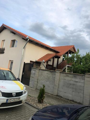 CASA BARZA in Orastie
