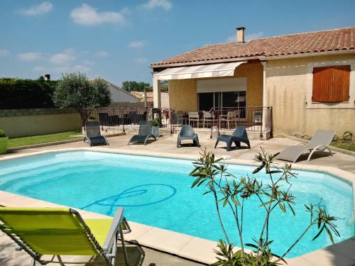 Villa de 3 chambres a Montfrin avec piscine privee jardin clos et WiFi cottage Meynes