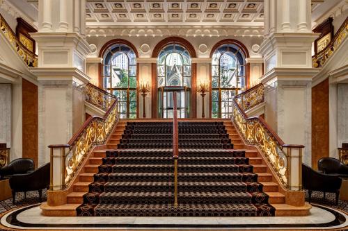 Lotte New York Palace by Suiteness - main image