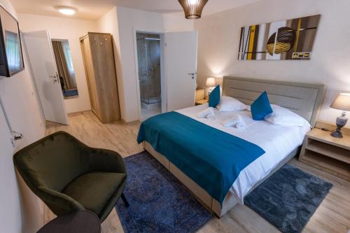 King Room with Balcony