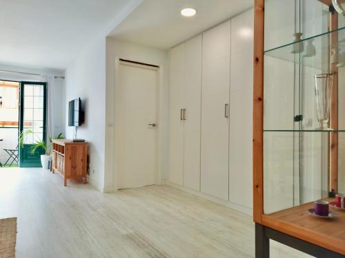 The Cool Apartment - image 4