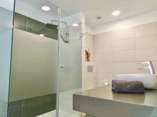 The Cool Apartment - image 2