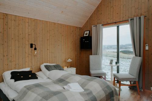 2 twin beds