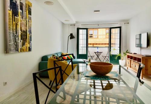 Apartment with Balcony image 9