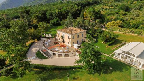 Tenuta Torellone - Hotel - San Potito Sannitico