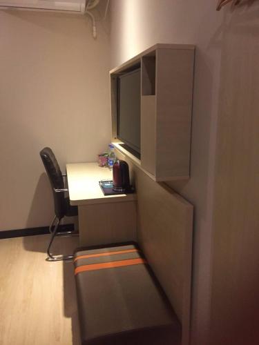 7Days Premium Shijiazhuang Luquan Shangzhuang Branch – Shijiazhuang, IA