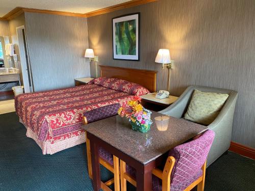 New Century Inn - Accommodation - San Gabriel