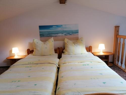 Pod Sosnami Pod Sosnami