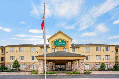 La Quinta Inn & Suites by Wyndham The Woodlands Spring