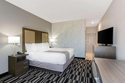 Sleeps 3