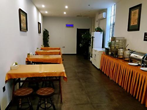7Days Premium Shijiazhuang Jianhua South Avenue South Second Ring Branch – Shijiazhuang, IA