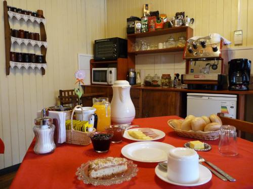 Food and beverages, Hostal Opapa Juan in Puerto Varas
