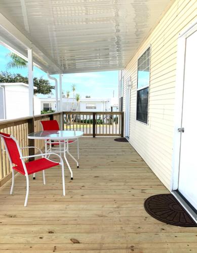 Woody's RV Resort LLC - 발코니/테라스