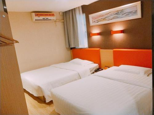 7Days Premium Chendu Kuanzhai Alley Branch – Chengdu, IA