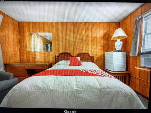 Monmouth OYO – Neptune, NJ