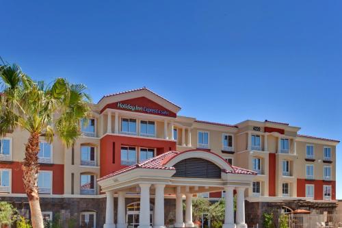 Holiday Inn Express & Suites Las Vegas SW Springvalley
