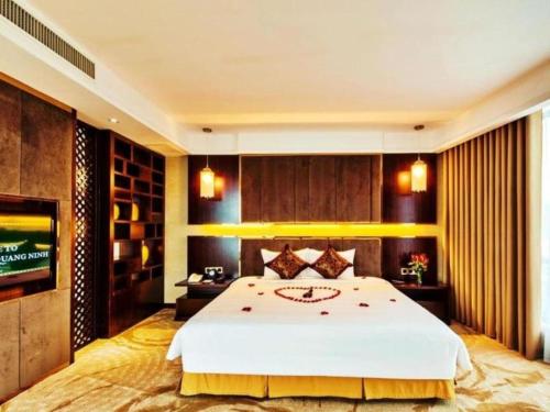 Muong Thanh Luxury Quang Ninh Hotel in Hạ Long