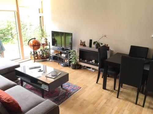 Modern 2br Oxford Apartment W/ Garden & Parking, , Oxfordshire