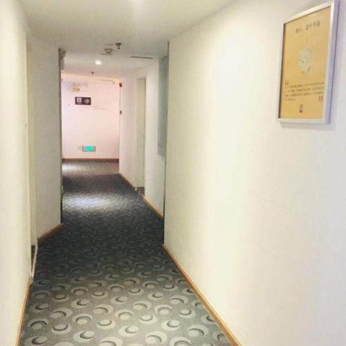 7Days Inn Chengdu Wuhou Temple Jinli Orthopedic Hospital Subway Station Branch - image 2