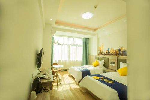 7 Days Inn Haikou East Train Station North and South Fruit Market Fengxiang Road Branch 