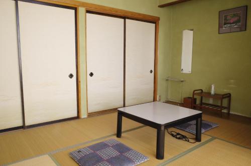 Okunikko Guesthouse KEI