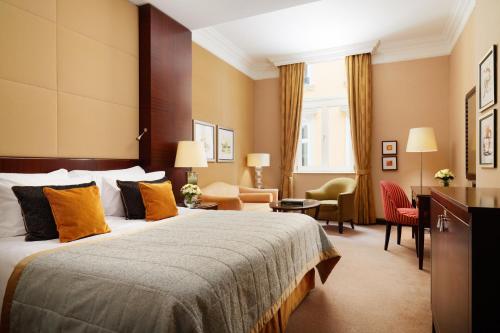 Executive Room with Royal Spa and Executive Club Access