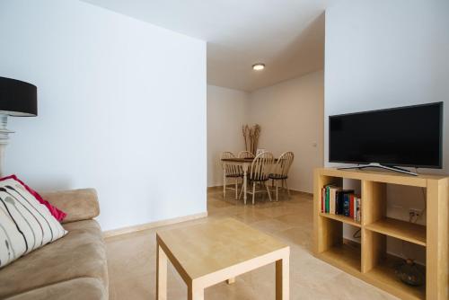 Hostly Lagar Center-Fibre-Parking optional-CLess, Sevilla (Foto 6)