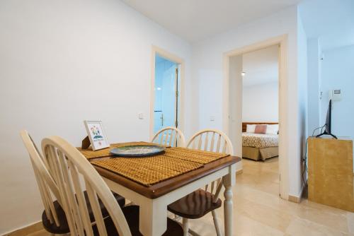 Hostly Lagar Center-Fibre-Parking optional-CLess, Sevilla