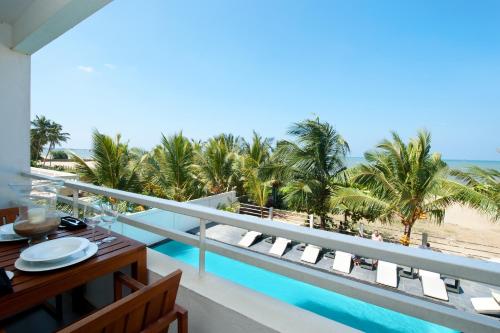 陽台/露台, 海灘公寓 (The Beach Apartments) in 尼甘布海灘