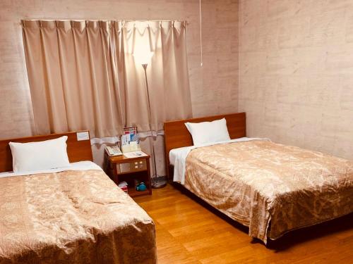 Yame Green Hotel Ideally located in the Yame area, Yame Green Hotel promises a relaxing and wonderful visit. Featuring a satisfying list of amenities, guests will find their stay at the property a comfortable one. Ser