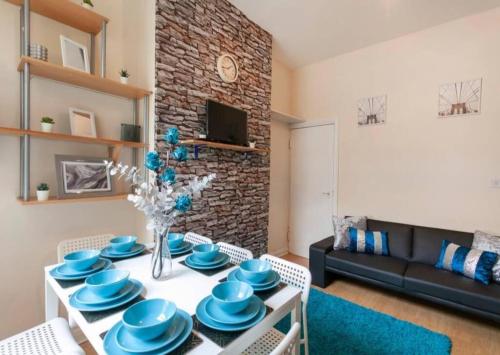 Nottingham Abigail Haven, 4 Bedroom, Parking gîte à louer Bulwell