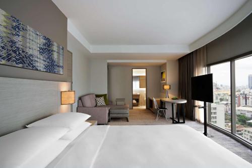 room detail thumbnail 0