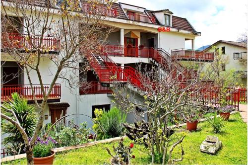  One bedroom appartement with wifi at Calvello, Pension in Calvello bei Paterno