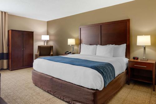 Comfort Inn & Suites Durham near Duke University