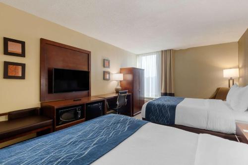 Comfort Inn & Suites Durham near Duke University